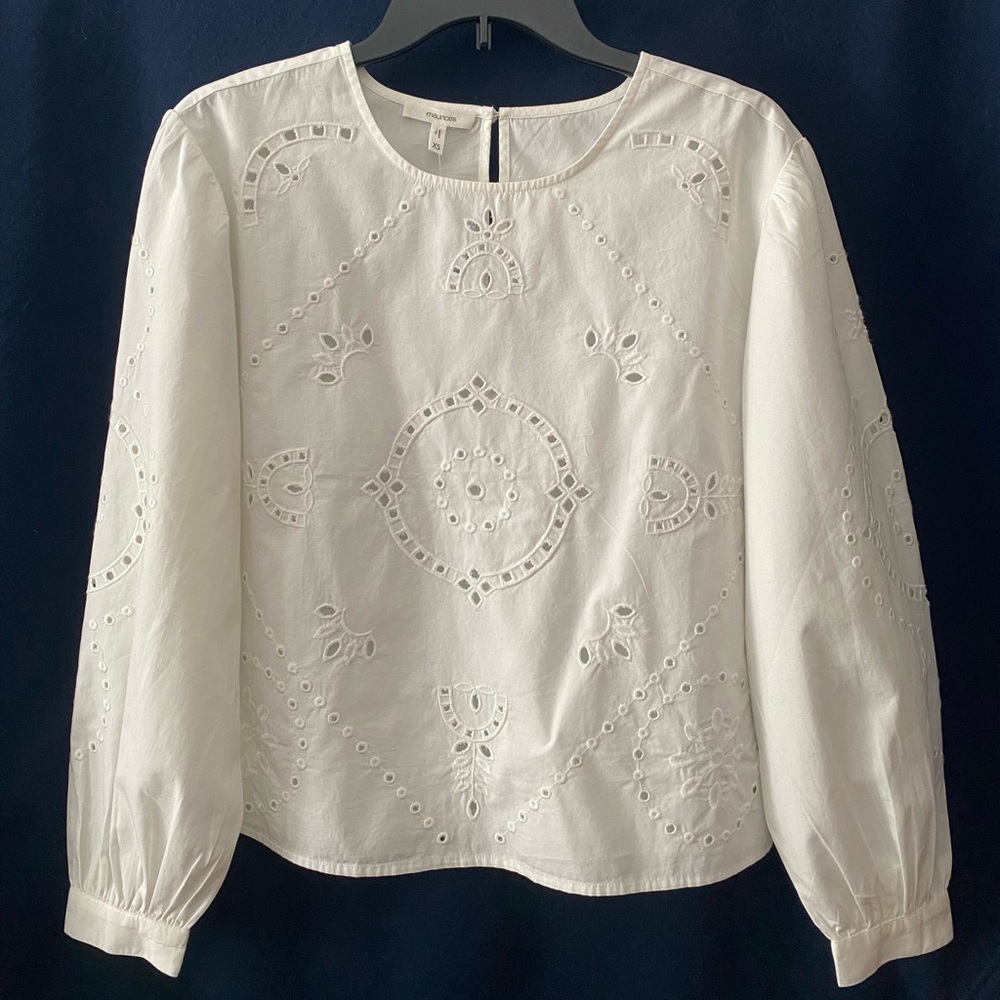 Maurice’s top